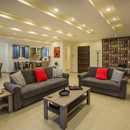 Panorama Villa 말리아 외부 사진